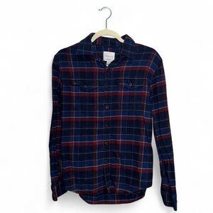American Eagle Super Soft Red and Navy Blue Plaid Button Down Flannel Size XS